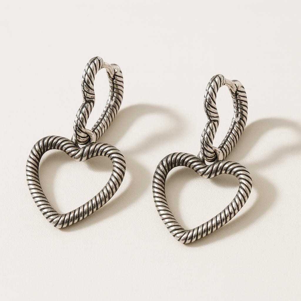  Boucle doreille forme coeur