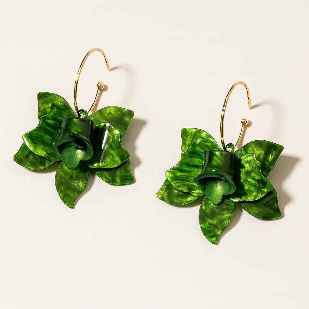 fleur en resine pour  Boucle d oreille